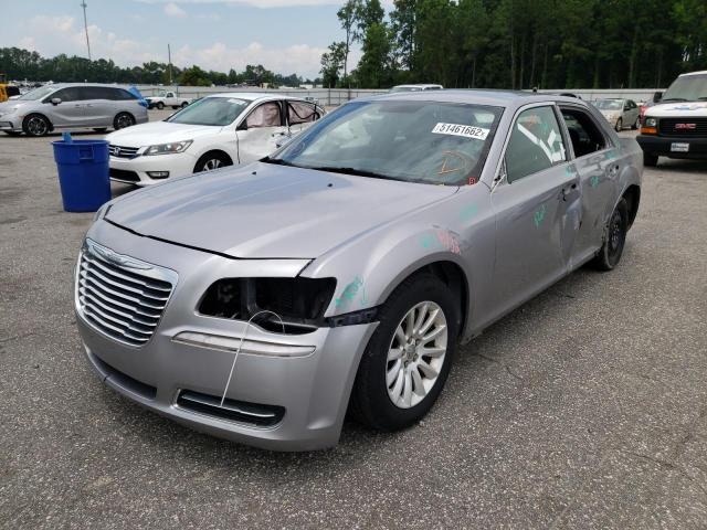 Фото 2 с аукциона – 2013 CHRYSLER 300 с VIN 2C3CCAAG1DH572741