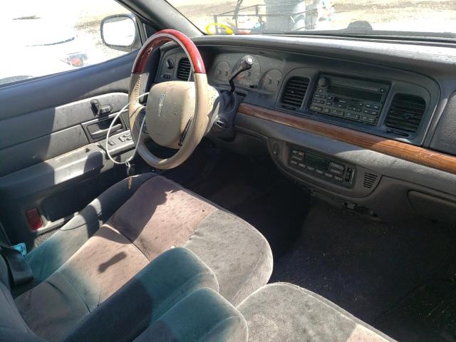Photo 9 from auction – 2004 FORD CROWN VICT with VIN 2FAFP74W54X136067