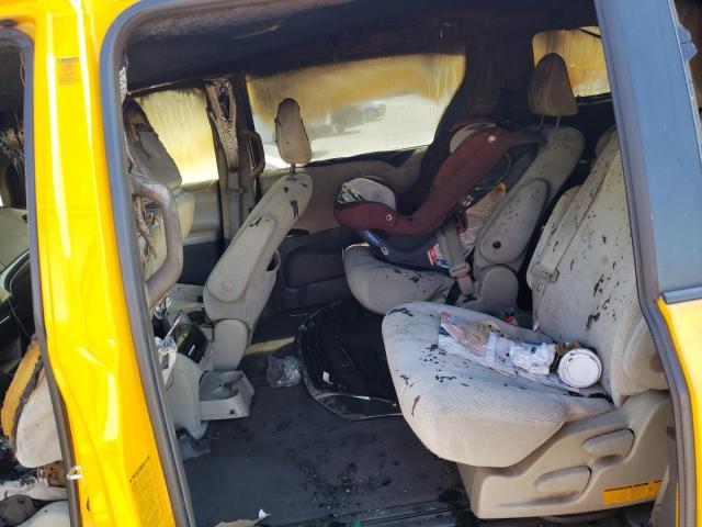 Photo 6 from auction – 2011 TOYOTA SIENNA LE with VIN 5TDKK3DCXBS132739