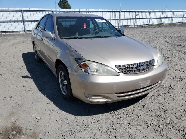 TOYOTA CAMRY LE 2002 with VIN JTDBF32K520013742 - Photo from auction