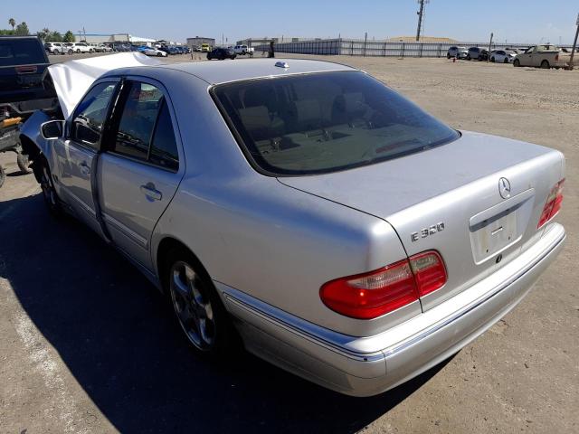 Photo 3 from auction – 2001 MERCEDES-BENZ E 320 with VIN WDBJF65J91B314760