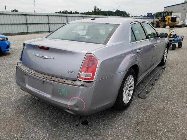 Photo 4 from auction – 2013 CHRYSLER 300 with VIN 2C3CCAAG1DH572741