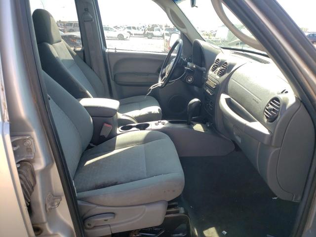 Photo 5 from auction – 2005 JEEP LIBERTY SP with VIN 1J4GL48K95W593858