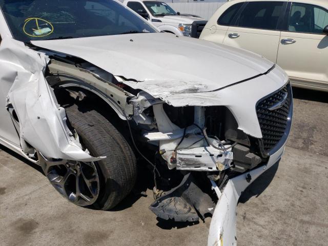 Photo 9 from auction – 2015 CHRYSLER 300 S with VIN 2C3CCABT0FH860037