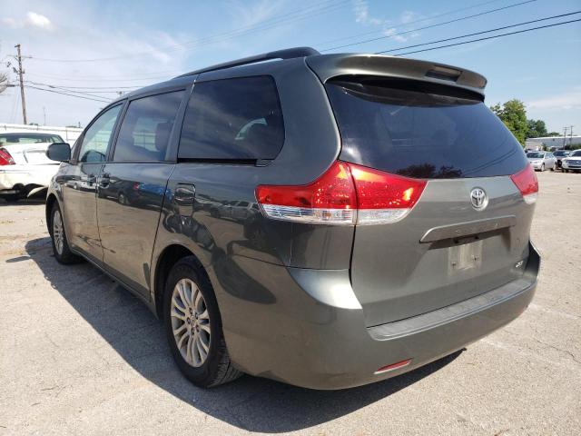 Photo 3 from auction – 2011 TOYOTA SIENNA XLE with VIN 5TDYK3DC9BS046753