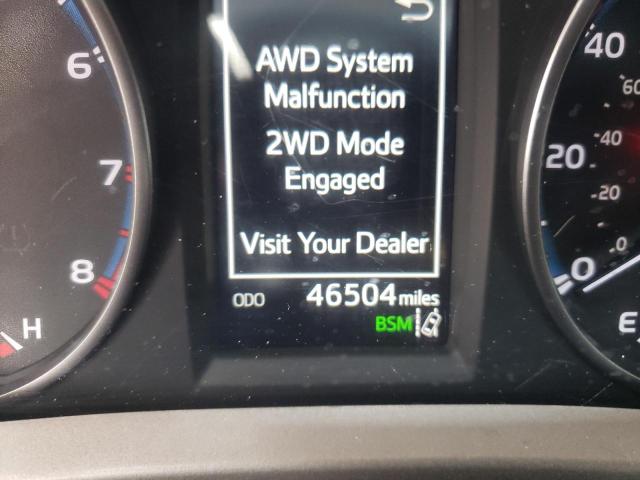 Photo 8 from auction – 2018 TOYOTA RAV4 ADVEN with VIN 2T3RFREV6JW797298