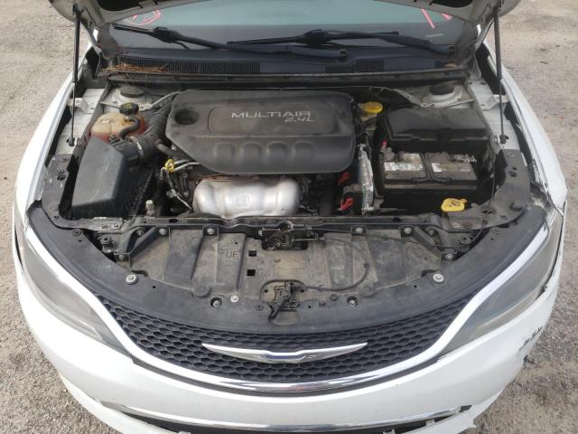 Photo 7 from auction – 2015 CHRYSLER 200 LIMITE with VIN 1C3CCCAB6FN719565