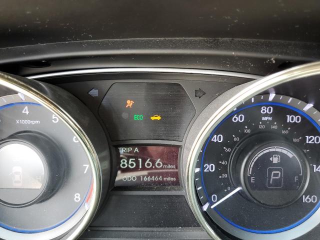 Photo 8 from auction – 2012 HYUNDAI SONATA SE with VIN 5NPEC4AB4CH396493