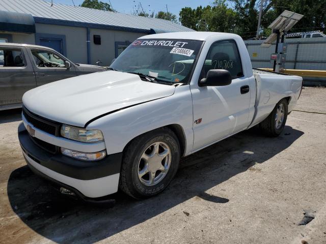 Photo 2 from auction – 2001 CHEVROLET SILVERADO with VIN 1GCEC14T61Z117635