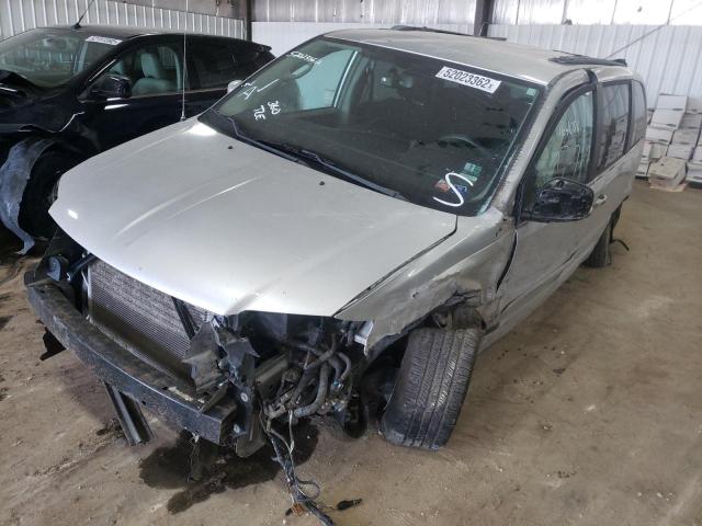 Photo 2 from auction – 2011 CHRYSLER TOWN & COU with VIN 2A4RR5DGXBR713489