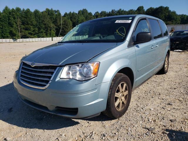 Photo 2 from auction – 2010 CHRYSLER TOWN & COU with VIN 2A4RR2D12AR374252