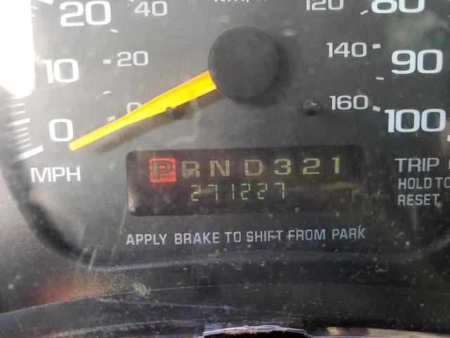 Photo 8 from auction – 2000 CHEVROLET EXPRESS G2 with VIN 1GCFG29M7Y1152368