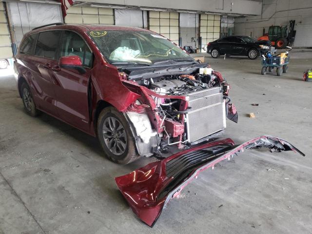 TOYOTA SIENNA LE 2021 with VIN 5TDBSKFC0MS020350 - Photo from auction