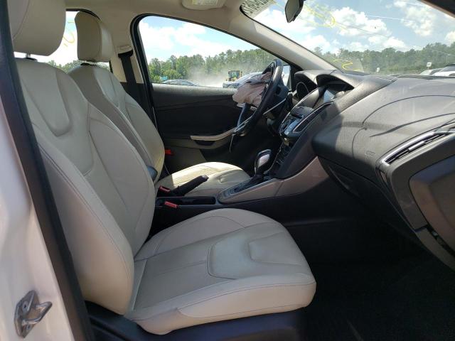 Photo 5 from auction – 2017 FORD FOCUS TITA with VIN 1FADP3J23HL291608
