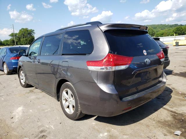 Photo 3 from auction – 2013 TOYOTA SIENNA LE with VIN 5TDKK3DC7DS373502
