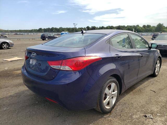 Photo 4 from auction – 2013 HYUNDAI UK with VIN 5NPDH4AE0DH331391