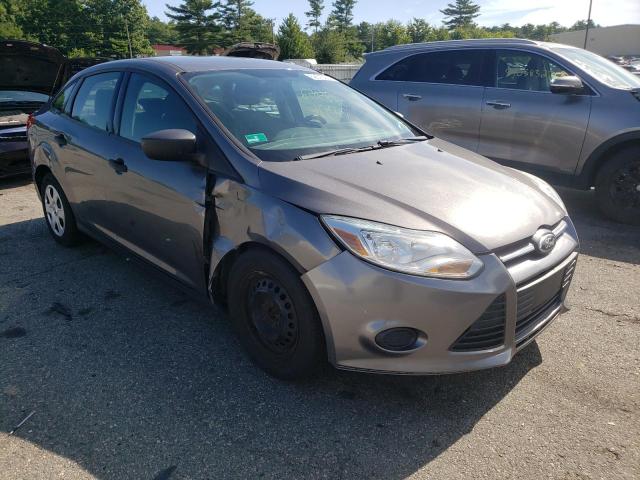 FORD FOCUS S 2012 with VIN 1FAHP3E2XCL424059 - Photo from auction