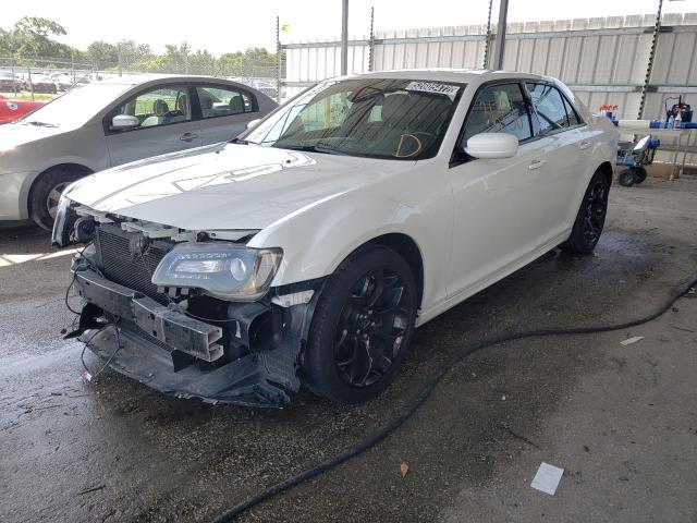 Photo 2 from auction – 2020 CHRYSLER 300 S with VIN 2C3CCABT1LH220513