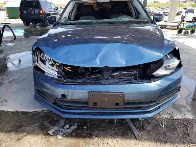 Photo 9 from auction – 2017 VOLKSWAGEN JETTA S with VIN 3VW2B7AJ0HM380160