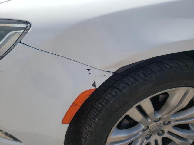 Photo 9 from auction – 2015 CHRYSLER 200 LIMITE with VIN 1C3CCCAB3FN750921