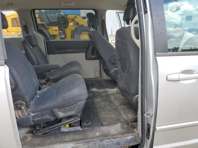Photo 6 from auction – 2010 DODGE GRAND CARA with VIN 2D4RN4DE7AR277289