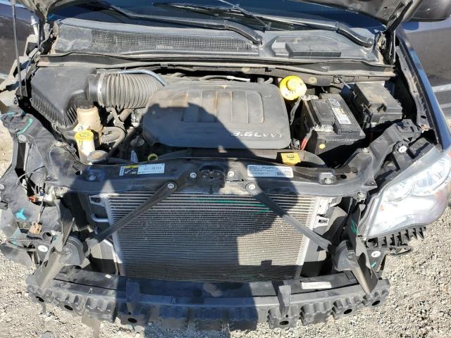 Photo 7 from auction – 2016 CHRYSLER TOWN & COU with VIN 2C4RC1BG0GR121027