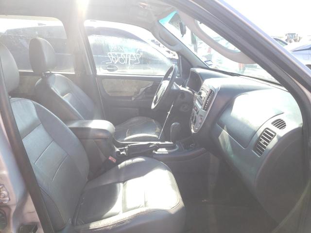Photo 5 from auction – 2005 FORD ESCAPE XLT with VIN 1FMYU03155KE48091