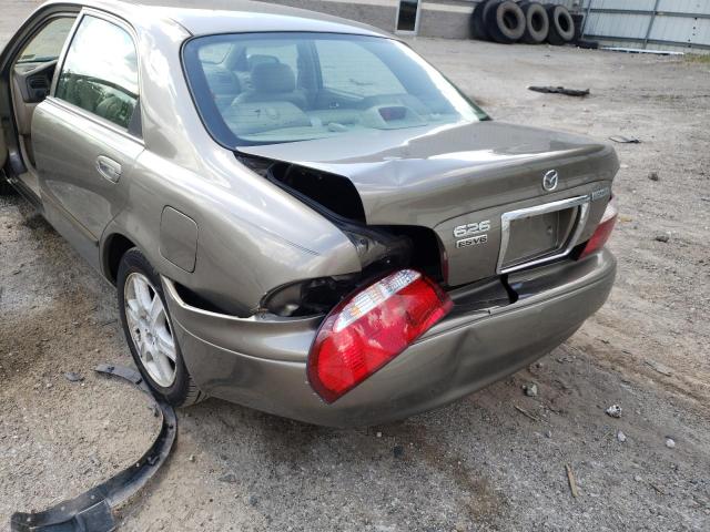 Photo 9 from auction – 2000 MAZDA 626 ES with VIN 1YVGF22F2Y5137332