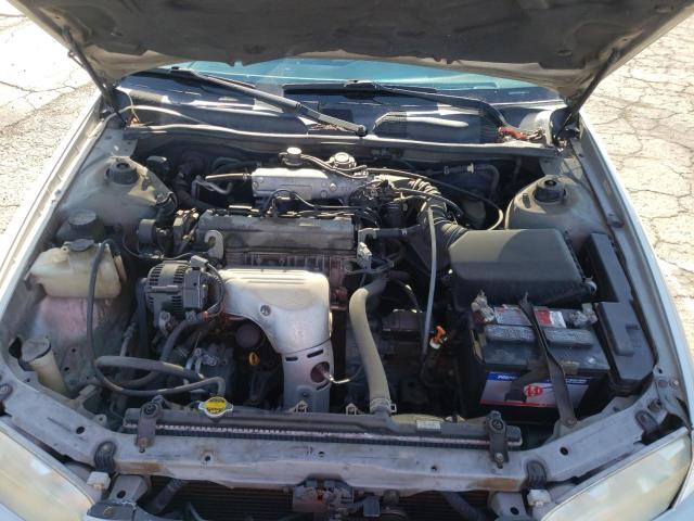 Photo 7 from auction – 2000 TOYOTA CAMRY CE with VIN 4T1BG22K8YU662522