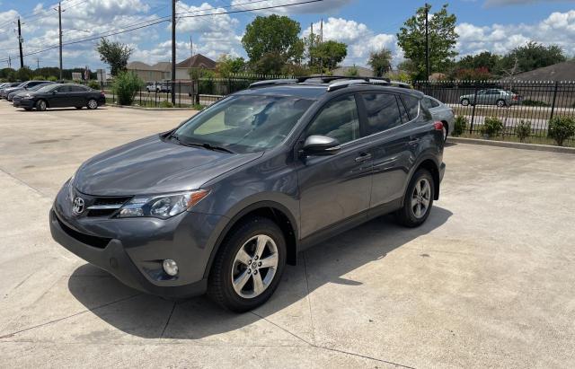 Photo 2 from auction – 2015 TOYOTA RAV4 XLE with VIN JTMRFREV3FD110475