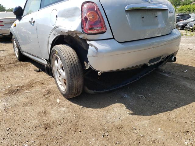 Photo 9 from auction – 2007 MINI COOPER with VIN WMWMF33597TU60482