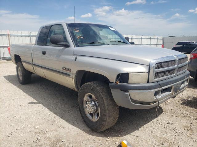 DODGE RAM 2500 1999 with VIN 1B7KF2369XJ578119 - Photo from auction