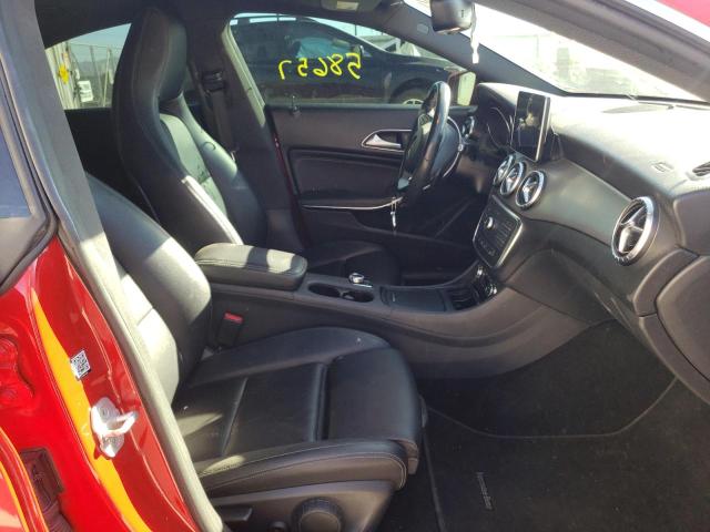 Photo 5 from auction – 2016 MERCEDES-BENZ CLA 250 with VIN WDDSJ4EB6GN302001