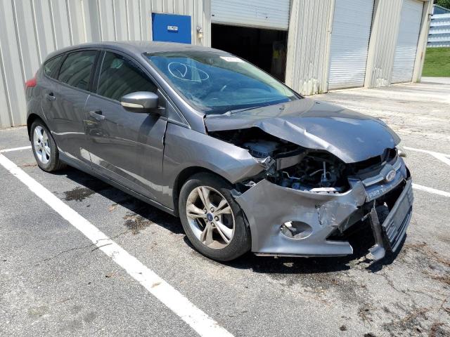 FORD FOCUS SE 2014 with VIN 1FADP3K2XEL262519 - Photo from auction