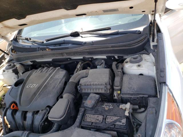 Photo 7 from auction – 2011 HYUNDAI SONATA SE with VIN 5NPEC4AC2BH001458