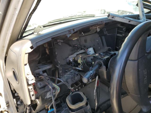 Photo 8 from auction – 2004 GMC YUKON with VIN 1GKEK13V94J240519