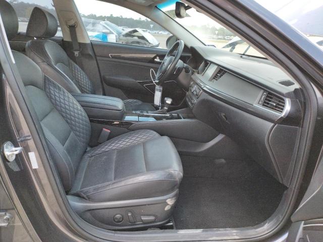 Photo 5 from auction – 2017 KIA CADENZA PR with VIN KNALC4J17H5059481