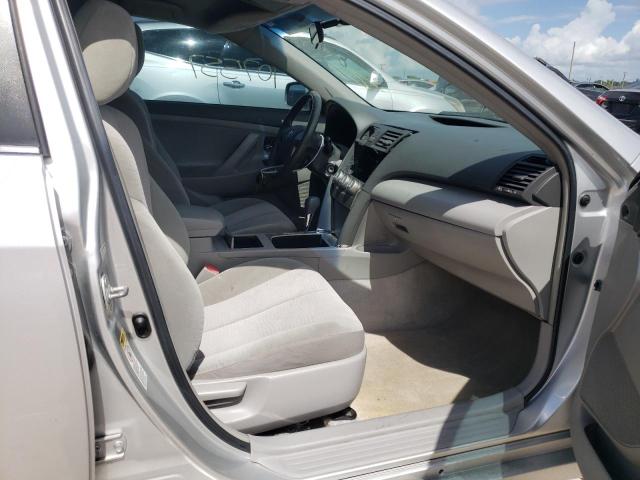 Photo 5 from auction – 2010 TOYOTA CAMRY with VIN 4T1BF3EK8AU028055