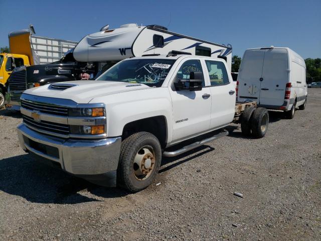 Photo 2 from auction – 2018 CHEVROLET SILVERADO with VIN 1GB4KYCY6JF191700