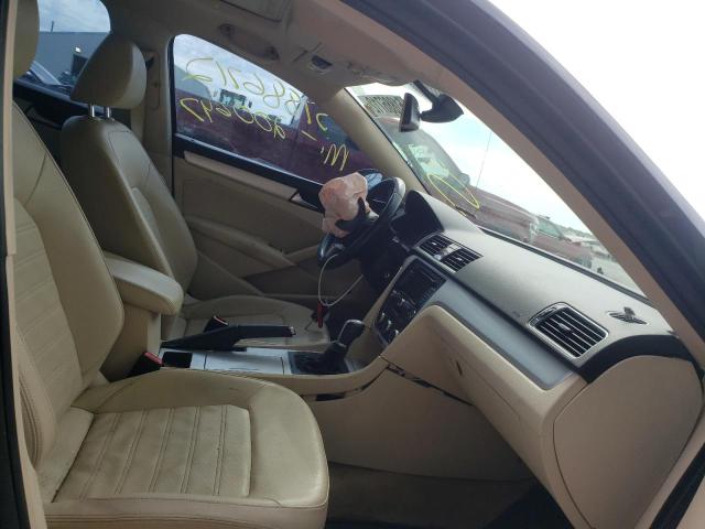Photo 5 from auction – 2012 VOLKSWAGEN PASSAT SE with VIN 1VWBM7A32CC054558