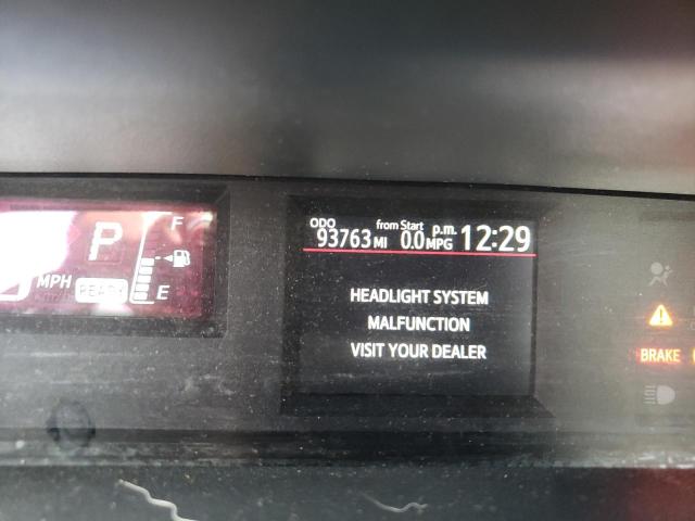 Photo 8 from auction – 2017 TOYOTA PRIUS C with VIN JTDKDTB3XH1594950