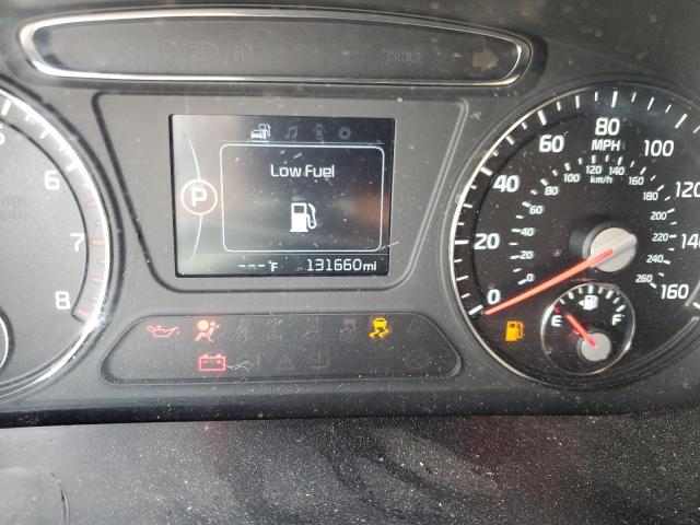 Photo 8 from auction – 2016 KIA SORENTO LX with VIN 5XYPG4A35GG143489