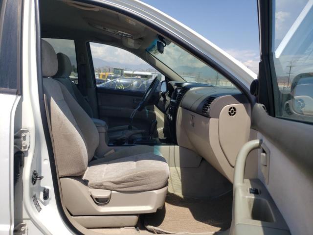 Photo 5 from auction – 2005 KIA SORENTO EX with VIN KNDJC733355436393
