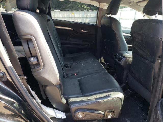 Photo 6 from auction – 2017 TOYOTA HIGHLANDER with VIN 5TDJZRFH8HS413448