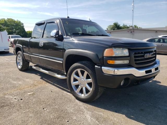 GMC NEW SIERRA 2004 with VIN 2GTEK19T241265421 - Photo from auction