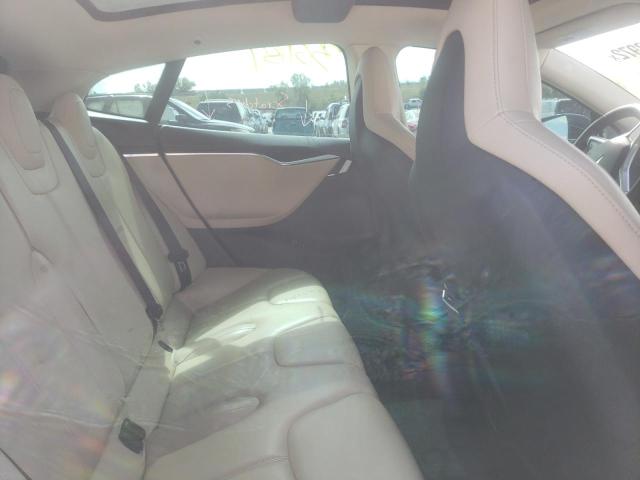 Photo 6 from auction – 2013 TESLA MODEL S with VIN 5YJSA1CN2DFP18630