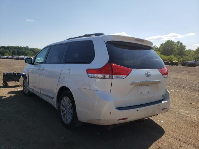 Photo 3 from auction – 2014 TOYOTA SIENNA XLE with VIN 5TDDK3DC8ES078614