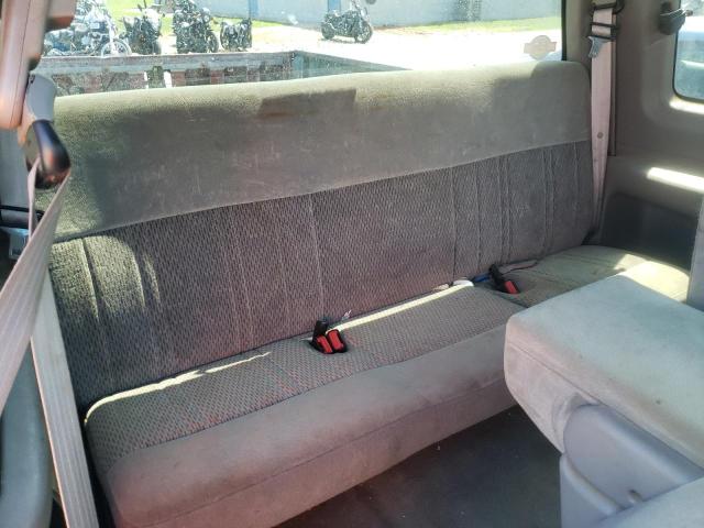 Photo 6 from auction – 1998 FORD F150 with VIN 1FTRX18L5WKB32613