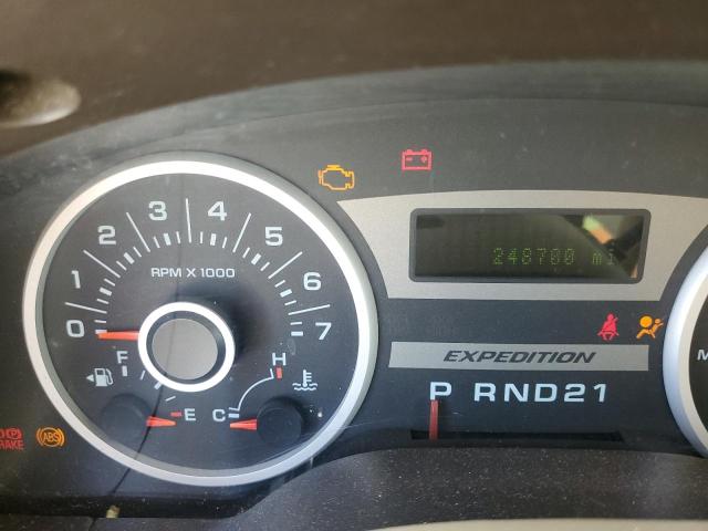 Photo 8 from auction – 2005 FORD EXPEDITION with VIN 1FMPU17535LA32615