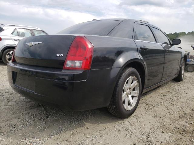 Photo 4 from auction – 2006 CHRYSLER 300 with VIN 2C3LA43R46H448861